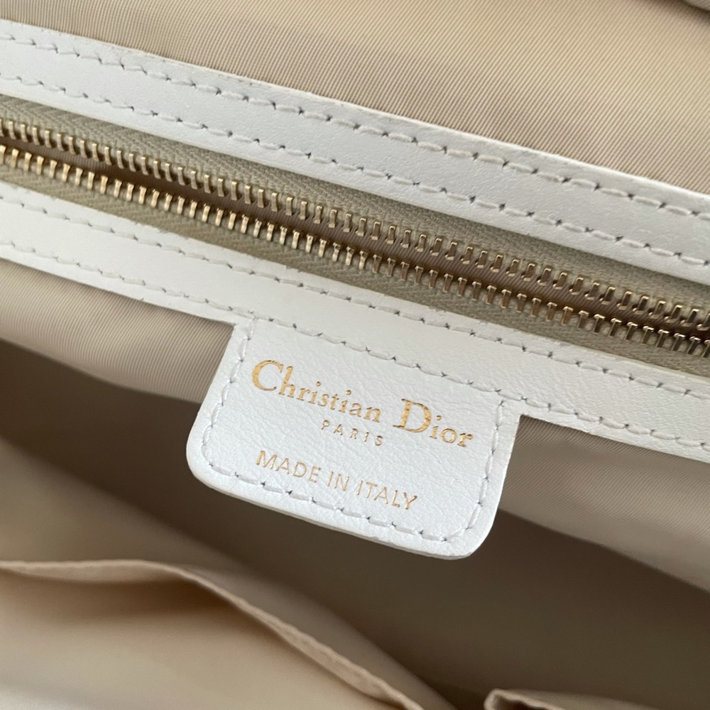 Christian Dior Handbag/Shoulder bag - Picture 4 of 6